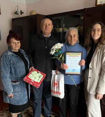 У Костополі привітали учителів-ветеранів із професійним святом (ФОТО)