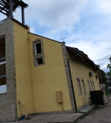 У Львові обстрілом пошкоджений храм Успіння Пресвятої Богородиці УГКЦ
