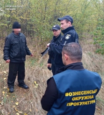 В Николаевской области мужчина продал гранаты за 2000 гривен — ему сообщили о подозрении