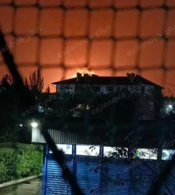 В оккупированном Крыму раздались взрывы, дроны атаковали несколько городов, в Феодосии, вероятно, горит НПЗ