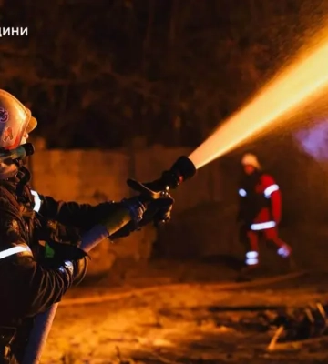 Из-за российской дроновой атаки в Харькове вспыхнули пожары, ГСЧС показала последствия