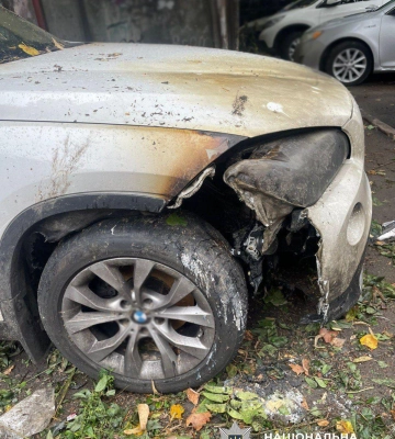 В Одесі затримали 19-річного хлопця, який на "замовлення" підпалив чужу автівку
