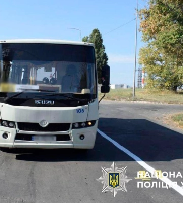 В Киеве водитель бросил гранату в маршрутку: что известно
