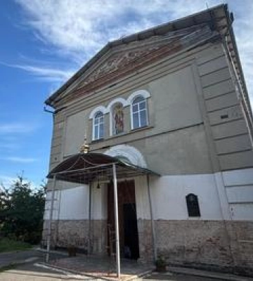 Внаслідок нічної атаки по Полтаві пошкоджено храм ПЦУ