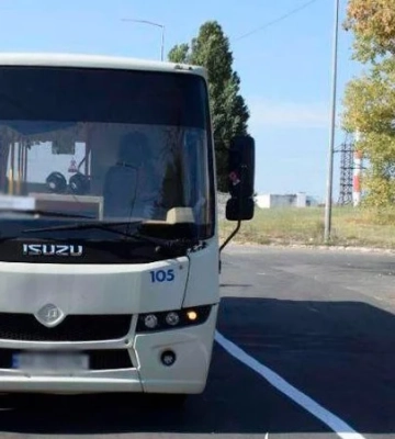 В Киеве водитель автобуса бросил боевую гранату в маршрутку, чтобы «напугать» коллегу — полиця