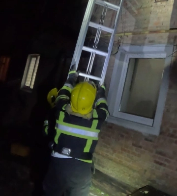 У Сарнах важкохвору жінку рятували з «домашнього полону»