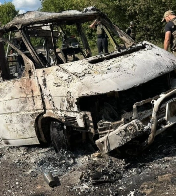 Россияне нанесли удар по Боровой на Харьковщине, пострадали глава и секретарь общины