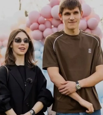 Майбутній футболіст? Зять Ігоря Суркіса поділився зворушливим фото сина з футбольним м’ячем