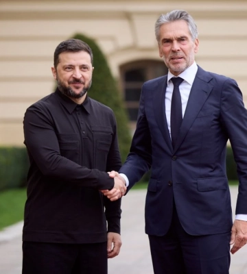 Премьер-министр Нидерландов прибыл в Киев