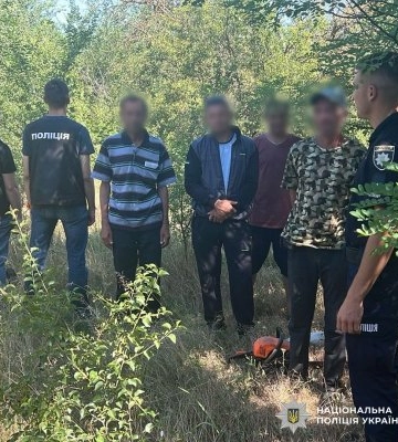 Завдали навколишньому середовищу збитків на понад 1,7 мільйонів гривень: на Миколаївщині поліцейські викрили організоване&amp;hellip;