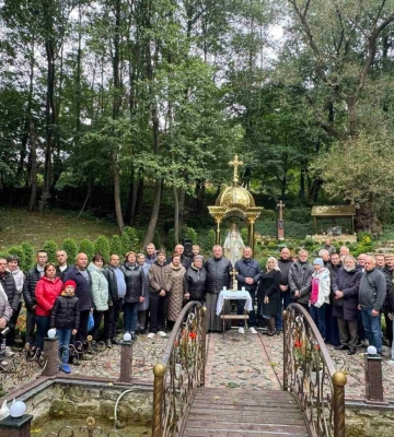 У Золочівській громаді відкрили унікальний пішохідний туристичний шлях «Стежками Героїв»