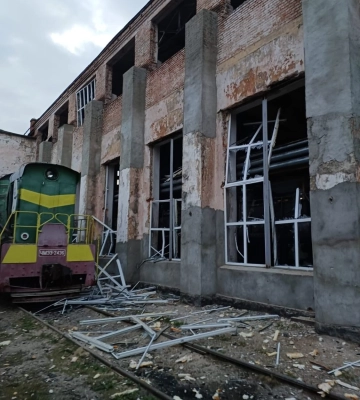 У Полтаві через удар РФ постраждало локомотивне депо