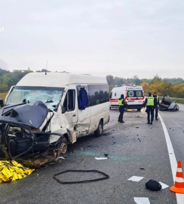 Одна людина загинула, четверо травмовані: на Рівненщині сталася смертельна ДТП