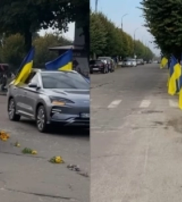 У селищі на Волині два дні поспіль зустрічали траурний кортеж із захисником України