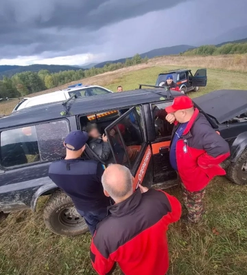 На Ужгородщині живим розшукали заблукалого 80-річного грибника