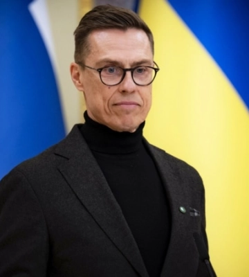 Президент Фінляндії заявив, що цього тижня передасть Трампу послання з Києва