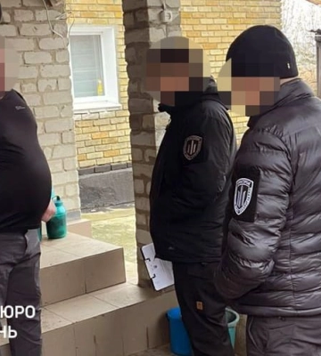 Офицер ВСУ отправил подчиненных крутить шаурму и платил им «боевые» — ГБР