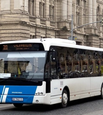 Цьогоріч у Львові на лінії вийшли ще 64 великі низькопідлогові автобуси