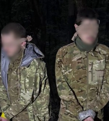 Прикордонники бригади "Гарт" взяли в полон двох російських військових на Харківщині. ВІДЕО+ФОТОрепортаж