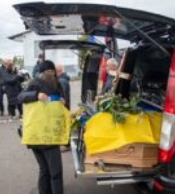 Дрогобиччина прощається з двома полеглими Героями:  Сергієм Дубом та Ігорем Шлапаком
