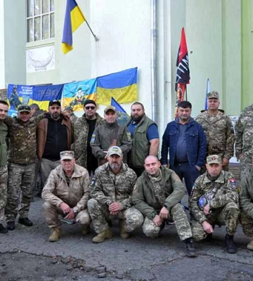 Гребінка відзначила День захисника і захисниці України патріотичним і благодійним заходом