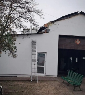Росіяни обстріляли пожежну частину на Чернігівщині