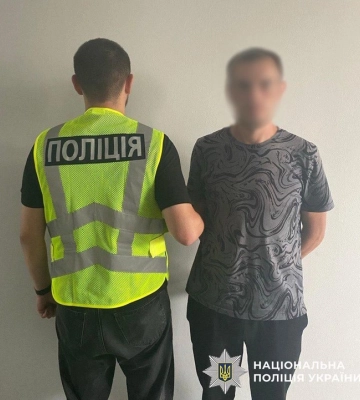 У Києві відправили за ґрати чоловіка, який «замінував» будівлю суду