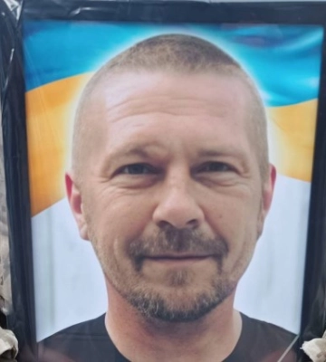 У Сумах попрощалися із захисником Денисом Федоріним