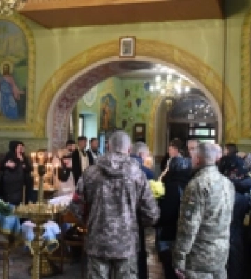 У Луцькій громаді попрощалися з полеглим воїном Миколою Харічевим