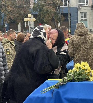 З військовими Віталієм Янковським та Дмитром Курашиком попрощалися у Рівному