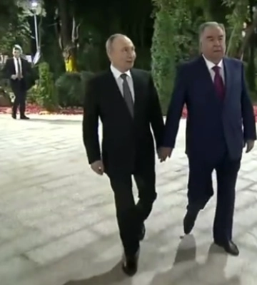 Несмотря на ордер МУС: Путин прибыл в Таджикистан