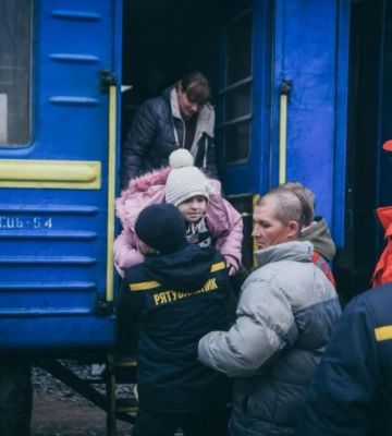У зоні примусової евакуації на Донеччині залишається понад 1100 дітей