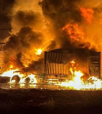 На Одещині спалахнули масштабні пожежі через атаку російських дронів