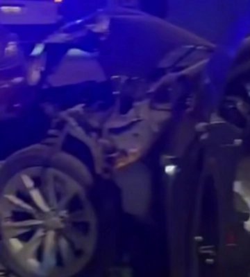 Страшна аварія у Ковелі: Tesla на льоту потрощила машини (відео)