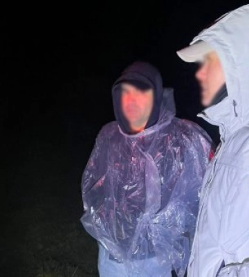 Двоє туристів заблукали через туман під час спуску з гори Говерла