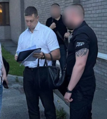 Екссекретаря Київради судитимуть за виплату зарплати мобілізованому та сприяння ухиленню від служби