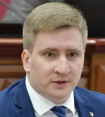 Экс-секретаря Киевсовета Бондаренко будут судить за помощь коллеге в уклонении от службы