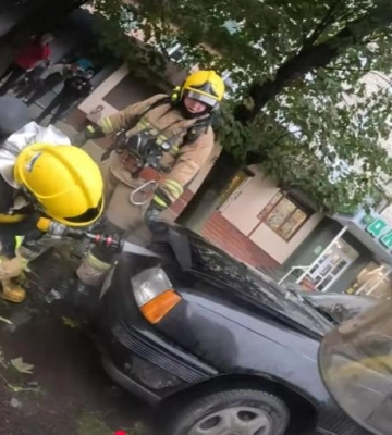 У Дубні горіло легкове авто (ВІДЕО)