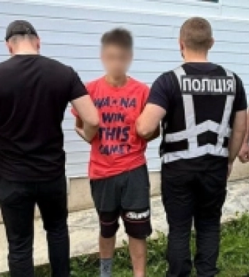 Диверсанта з Грушова на Тячівщині засудили до 8 років за підпал стратегічного об’єкта Укрзалізниці. ВІДЕО