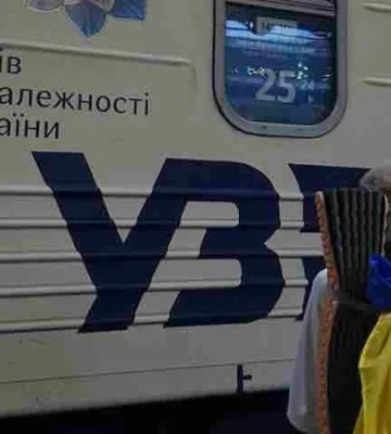Укрзализныця опровергла информацию о попадании шахеда в пассажирский поезд, мэр Конотопа заявил об эвакуации пассажиров