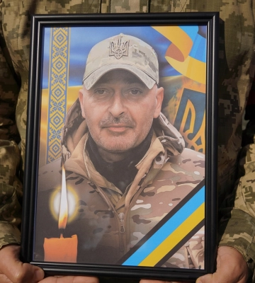 Ужгород попрощався із загиблим Героєм (Фото)