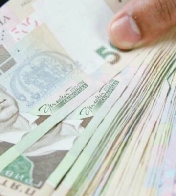 На Львівщині середня зарплата зменшилася до 23,4 тисячі гривень: де платять найбільше
