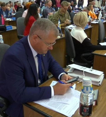 У Рівному триває 34 пленарне засідання сесії міської ради