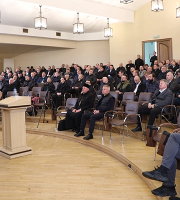 Ректорка Львівської політехніки розповіла священнослужителям про штучний інтелект