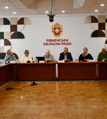 У Рівненській облраді обговорили податкові новації та господарську діяльність під час війни