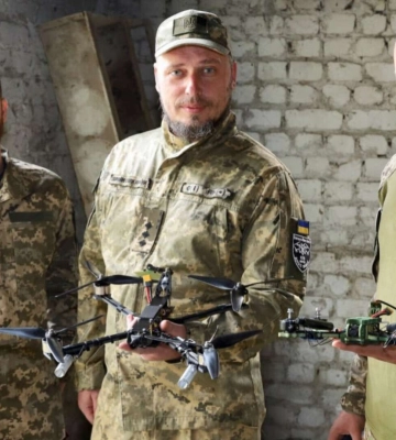 Дніпро передав ударні дрони для батальйону безпілотних систем 128-ї бригади «Дике Поле»