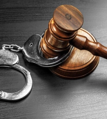 15 лет за госизмену: подполковник полиции из Купянска сопровождала российскую технику