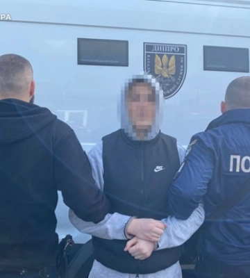 З Польщі в Україну екстрадовано учасника злочинної організації, який виготовляв та збував наркотики. ФОТО