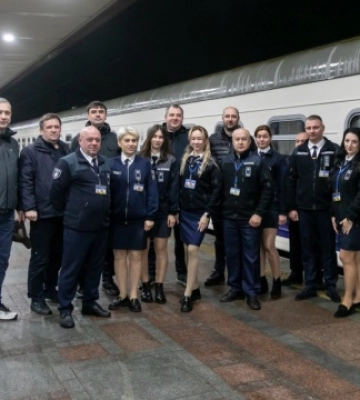 У подорож першим рейсом потяга Київ - Бухарест вирушили 100 пасажирів