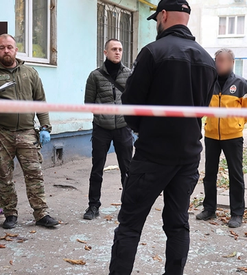 Вибух у під’їзді багатоповерхівки Запоріжжя: поліція розкрила обставини вбивства (ФОТО)
